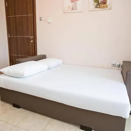 Glyfoneri Appartement *